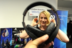 Velodyne zeigte bei Showstoppers Kopfhörer zur Geräuschunterdrückung.