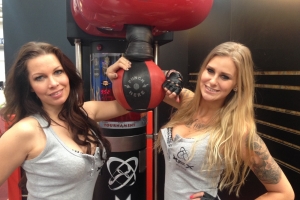 CeBIT 2014: Hostessen, Wozniak und Preise