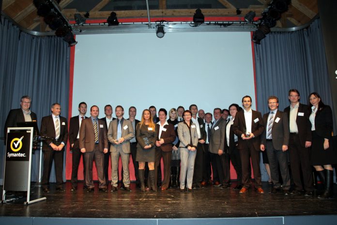 Gruppenbild mit Gewinnern