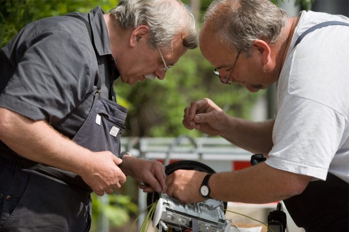 Mobilfunknetz-Ausbau: Bund und Konzerne schließen Vertrag