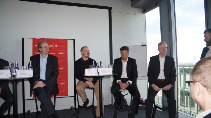 Der Roundtable im 31. Stock des Highlight Tower I