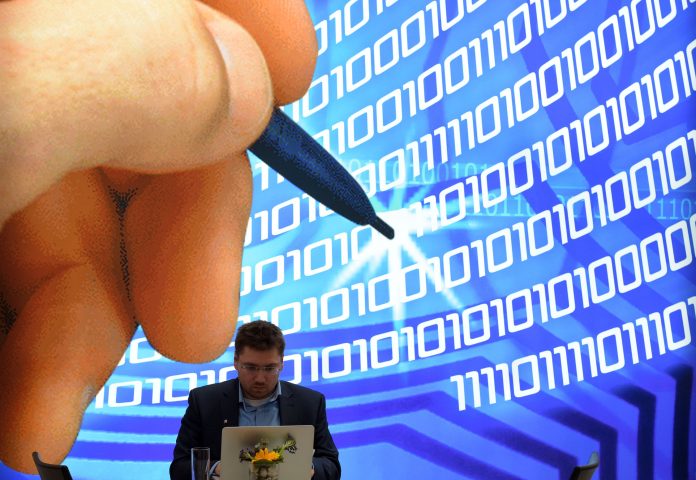 Studie: Deutsche gehen skeptisch an Digitalisierung heran