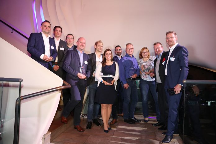 Die Gewinner der Partner-Awards mit Holger Suhl (rechts)