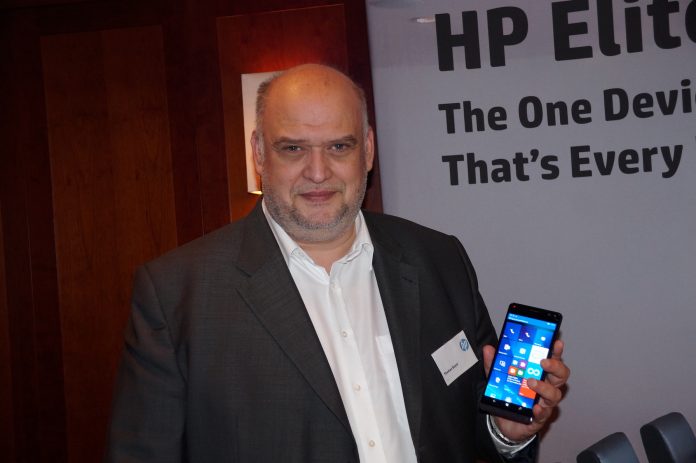 HP-Manager Thomas Beyer bei der Produktvorstellung in München
