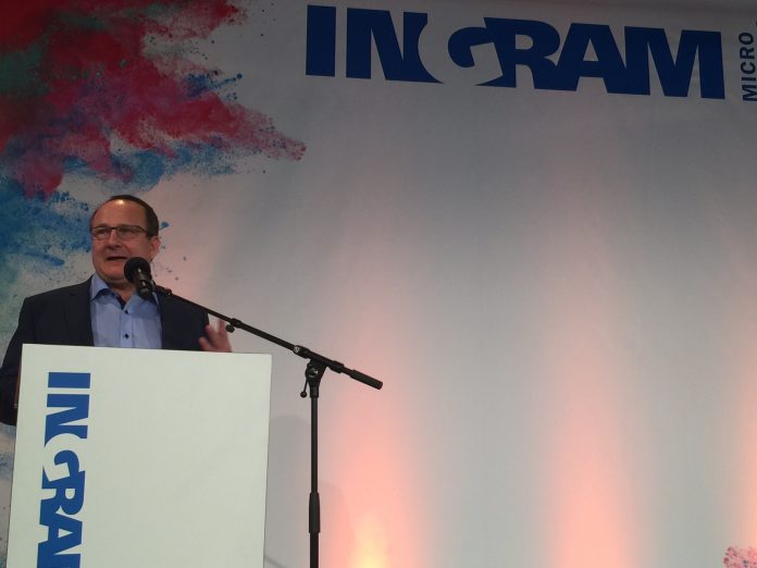 Ingram-Deutschlandchef Ernesto Schmutter auf der IM.TOP 2016