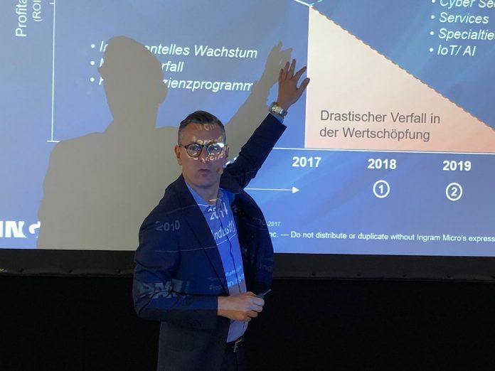 Ingram-Deutschlandchef Alexander Maier auf der Hausmesse TOP