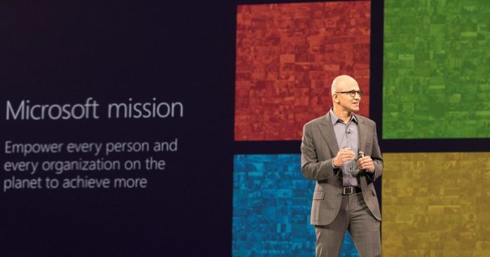 Microsoft-Chef Satya Nadella bei seiner Keynote auf der WPC in Orlando