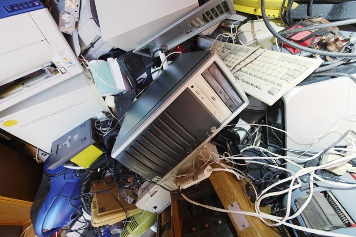Tonnenweise Computerschrott: Illegaler Handel im Visier