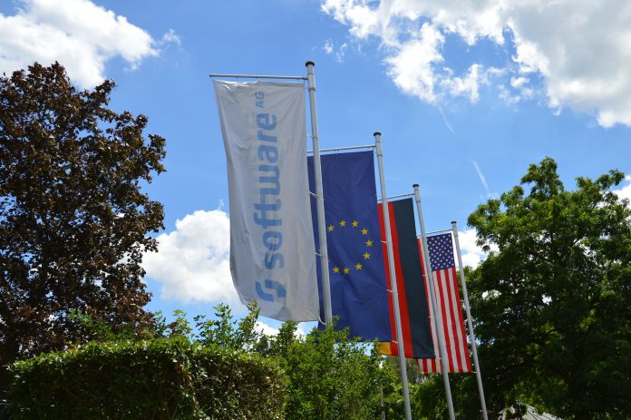 Software AG mit Umsatz- und Gewinnrückgang