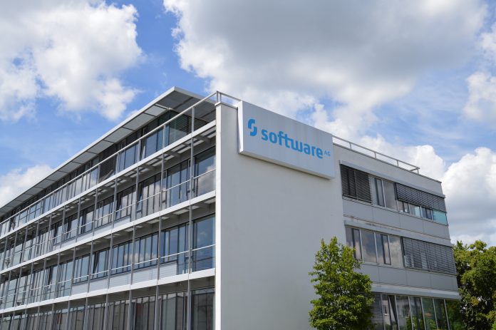 Software AG mit Aufträgen über Erwartungen