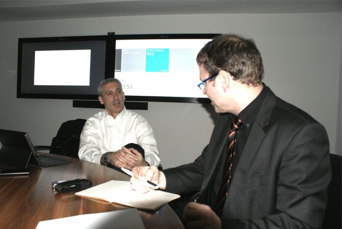 Channel-Chef Phil Sorgen im Gespräch mit ChannelObserver-Autor Klaus Hauptfleisch