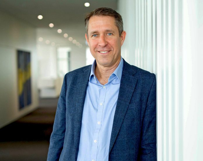 Konstantin Ebert, Bereichsvorstand für die Regionen Frankreich, Benelux und Großbritannien, Bechtle AG