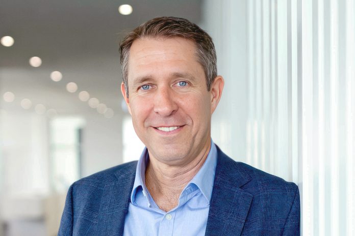 Konstantin Ebert, Bereichsvorstand Frankreich, Benelux und Großbritannien, Bechtle AG